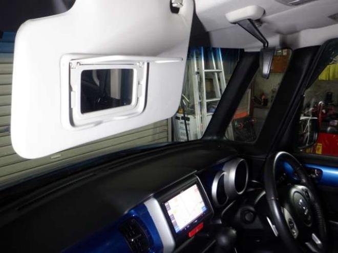 N-BOXG ターボLパッケージ 2トーンカラースタイル 4WD　ナビ・TV・Bカメラ・両側パワスラ・ETC 660