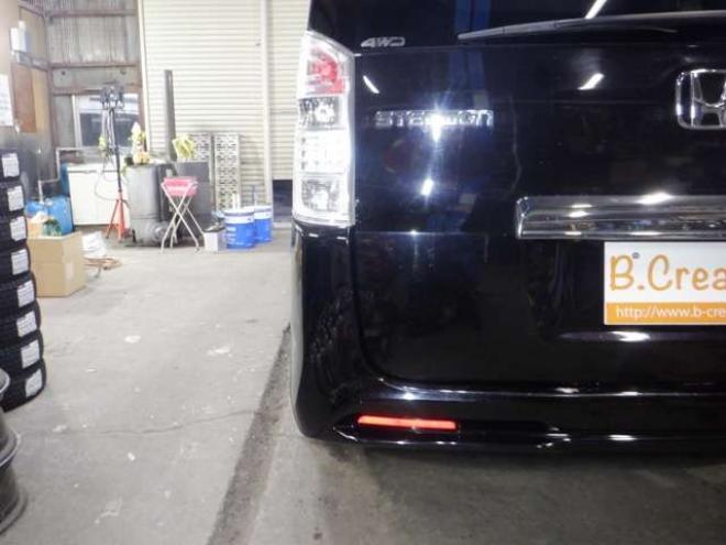 ステップワゴン2.0 スパーダ Z 4WD　ナビ・TV・Bカメラ・B/T・両側電動・スマートキー・ETC・HID・フルフラットシート・VSA・ミラーヒーター・ワイパーデアイサー・リアヒーター・オートライト 2000