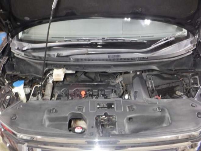 ステップワゴン2.0 スパーダ Z 4WD　ナビ・TV・Bカメラ・B/T・両側電動・スマートキー・ETC・HID・フルフラットシート・VSA・ミラーヒーター・ワイパーデアイサー・リアヒーター・オートライト 2000