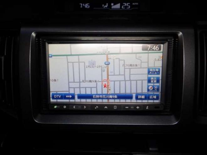 ステップワゴン2.0 スパーダ Z 4WD　ナビ・TV・Bカメラ・B/T・両側電動・スマートキー・ETC・HID・フルフラットシート・VSA・ミラーヒーター・ワイパーデアイサー・リアヒーター・オートライト 2000