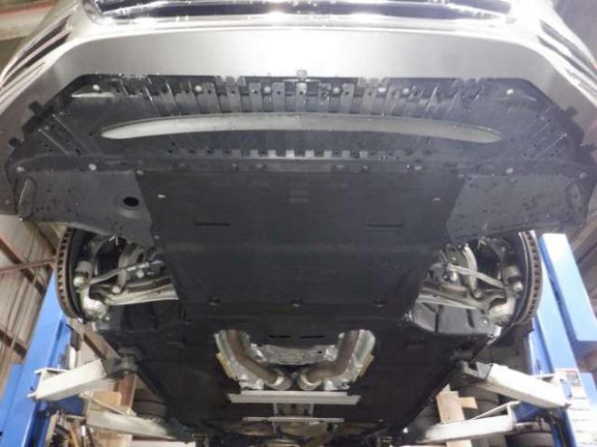 アウディA8 55 TFSI クワトロ 4WD　本州仕入・ナビ・TV・B/T・サンルーフ・黒革・360°カメラ・LEDヘッドライト・後席リモート・BANG&OLUSENサウンド・電動トランク・全席電動シート・全席パワークロージングドア・ヘッドアップディスプレイ 3000