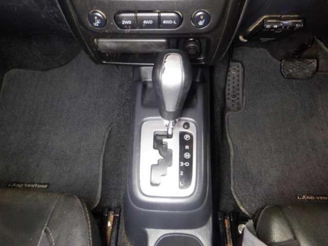 ジムニークロスアドベンチャー XC 4WD　本州仕入・ナビ・TV・B/T・シートヒーター・キーレス・ミラーヒーター・ターボ・ライトレベライザー・ETC・ドアバイザー・電動格納ミラー・16インチ社外AW・フォグランプ 660