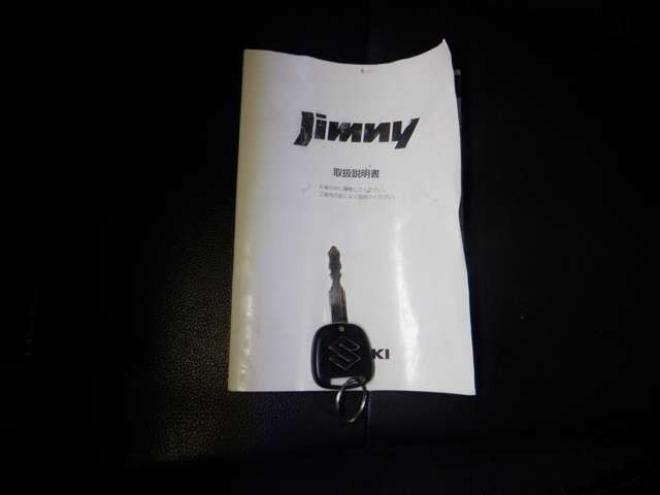 ジムニークロスアドベンチャー XC 4WD　本州仕入・ナビ・TV・B/T・シートヒーター・キーレス・ミラーヒーター・ターボ・ライトレベライザー・ETC・ドアバイザー・電動格納ミラー・16インチ社外AW・フォグランプ 660