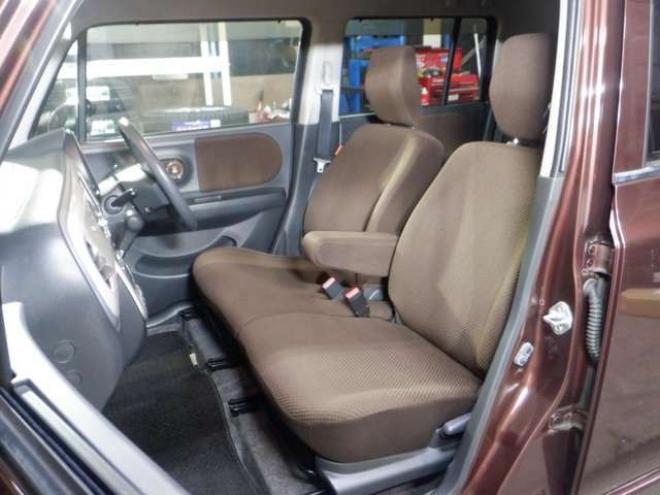 ラパンX 4WD　ナビ・TV・バックカメラ・USB・スマートキー・プッシュスタート・シートヒーター・ETC・ライトレベライザー・ドアバイザー・電動格納ドアミラー 660