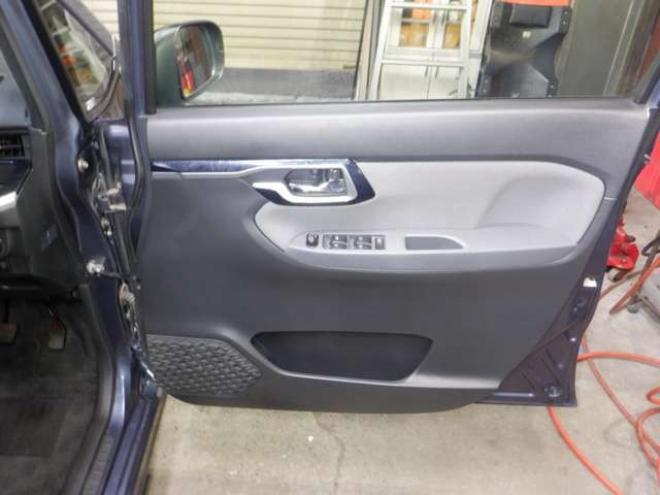 ムーヴカスタム X ハイパー 4WD　ナビ・TV・B/T・LEDヘッドライト・スマートキー・プッシュスタート・アイドリングストップ・ステアリングスイッチ・フォグランプ・オートライト・ベンチシート・純正エンスタ・純正AW 660