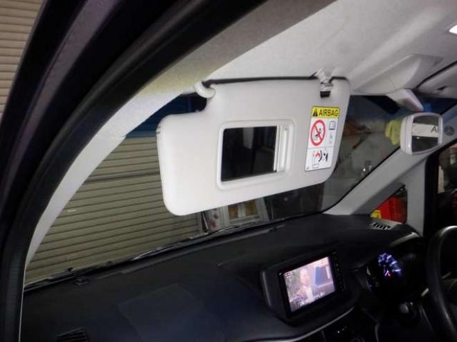 ムーヴカスタム X ハイパー 4WD　ナビ・TV・B/T・LEDヘッドライト・スマートキー・プッシュスタート・アイドリングストップ・ステアリングスイッチ・フォグランプ・オートライト・ベンチシート・純正エンスタ・純正AW 660