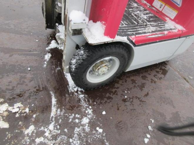 フォークリフトトヨタバッテリーフォークリフト プチＲＵＮＮＥＲ　5