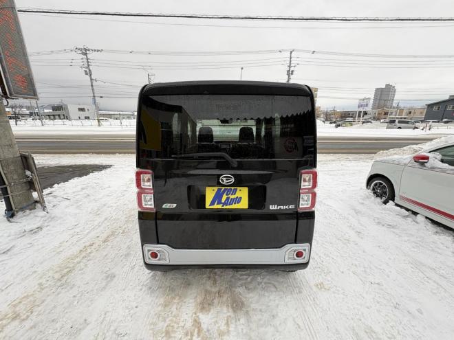 ウェイクWAKE 4WD G-SA TURBO寒冷地仕様　両側パワースライドドア　ブレーキアシスト　VSC　LEDヘッド　エンスタ　ブルートゥースフルセグナビ　シートヒーター　ETC　バイザー　フォグ　スタットレス　　エンジンオイル交換　オイルエレメント交換 4WD 660 5Dr