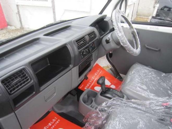 ミニキャブトラック Vタイプ エアコン付 4WD　道外仕入れ 切替式4WD パワステ エアコン スタッドレス+ホイールセット積込み 1年間走行無制限保証付 660