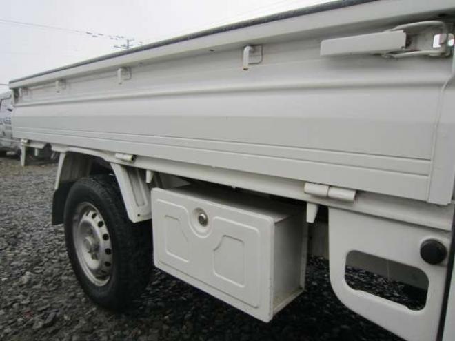 ミニキャブトラック Vタイプ エアコン付 4WD　道外仕入れ 切替式4WD パワステ エアコン スタッドレス+ホイールセット積込み 1年間走行無制限保証付 660