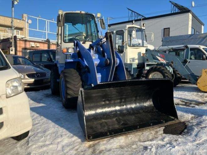 ホイールローダ日立建機株式会社　4WD 1500