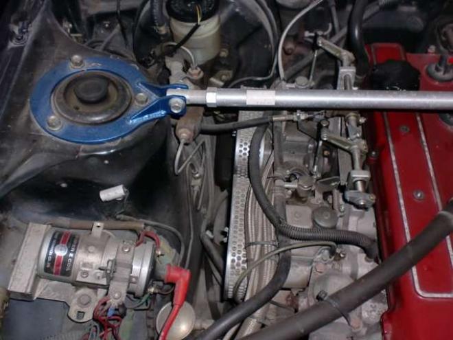 コロナクーペ　2000GT　エンジン18R バケットシート　社外アルミロンシャン　2シーター　ソレックスキャブ 2WD 2000