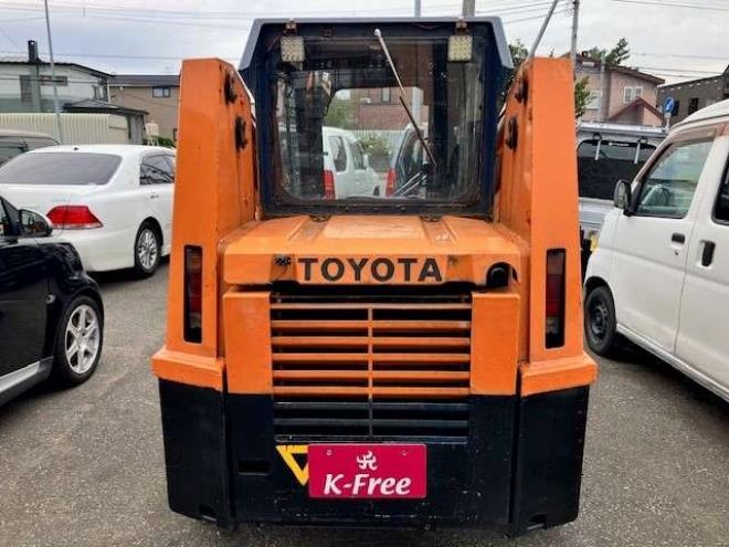 スキッドステアローダトヨタ　ジョブサン6　アワメーター5439 2WD 1500