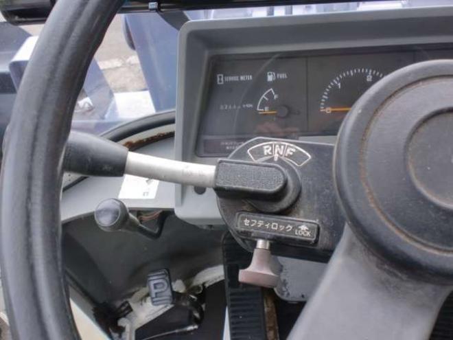 ホイールローダコマツ　WA30-5　コンマ3バケツ　冬仕様　ヒーター　塗装済み 2WD 1500