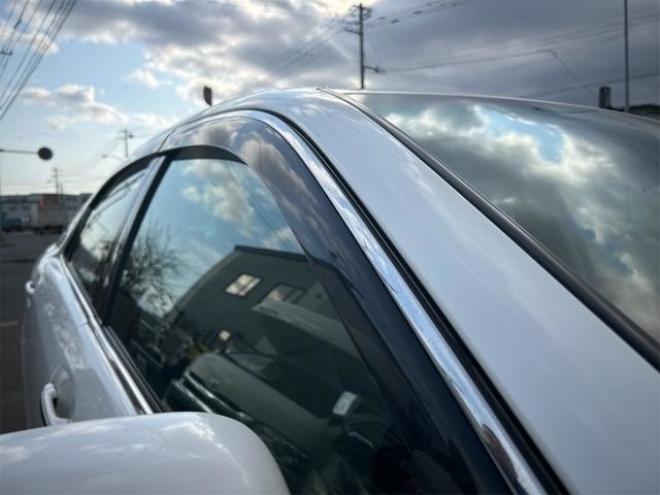 クラウンロイヤル 2.5 ロイヤルサルーン i-Four 4WD　ドライブレコーダー　クリアランスソナー　オートクルーズコントロール　バックカメラ　ナビ　TV　アルミホイール　オートライト　HID　スマートキー　盗難防止システム DVD再生 2500