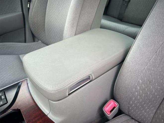 クラウンロイヤル 2.5 ロイヤルサルーン i-Four 4WD　ドライブレコーダー　クリアランスソナー　オートクルーズコントロール　バックカメラ　ナビ　TV　アルミホイール　オートライト　HID　スマートキー　盗難防止システム DVD再生 2500