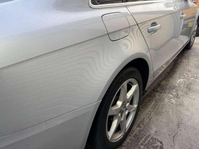 アウディA4 2.0 TFSI クワトロ 4WD　ワンオーナー車　ナビ　TV 正規輸入車 2000