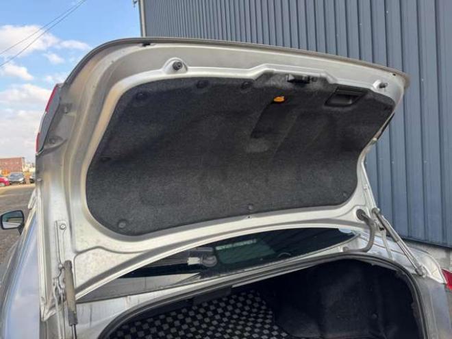 レガシィB4 2.5 リミテッド 4WD　ナビ　TV　Bカメラ　Bluetooth 2500