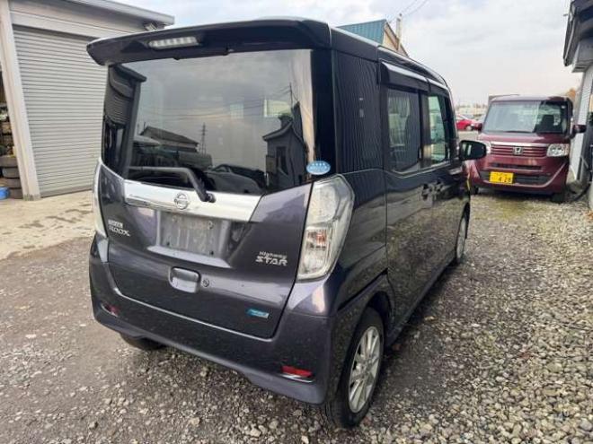 デイズルークスハイウェイスターX 4WD　純正エアロ　Pスライド　アラウンドビュー 660