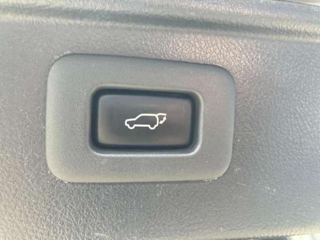 ヴェルファイア2.4 Z ゴールデンアイズII 4WD　 2400