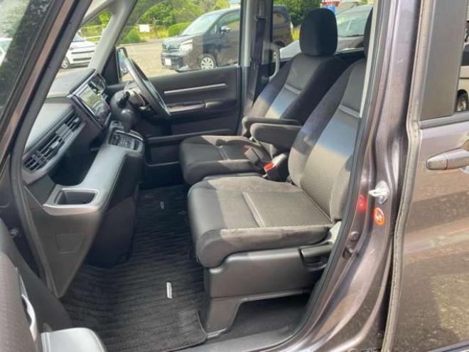 ステップワゴン1.5 スパーダ ホンダ センシング 4WD　 1500