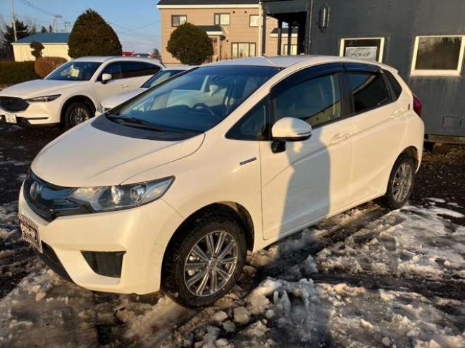 フィット1.5 ハイブリッド Lパッケージ 4WD　 1500