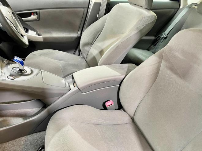 プリウス1.8S 5年保証 スマキー ナビ Bカメ 前後ドラレコ ETC 寒冷地仕様 禁煙 車検整備2年付