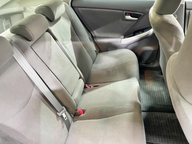 プリウス1.8S 5年保証 スマキー ナビ Bカメ 前後ドラレコ ETC 寒冷地仕様 禁煙 車検整備2年付