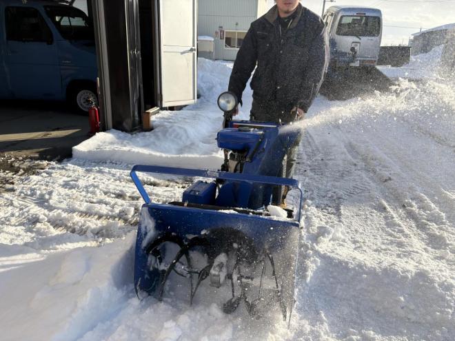 除雪機ysm870 8馬力12.8万円　TY-1090 10馬力　15万円