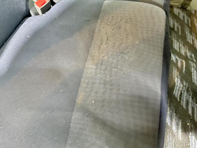 ムーヴ660メモリアルエディション 4WD 5年保証 スマキー 寒冷地仕様 禁煙 車検整備2年付 修復歴無