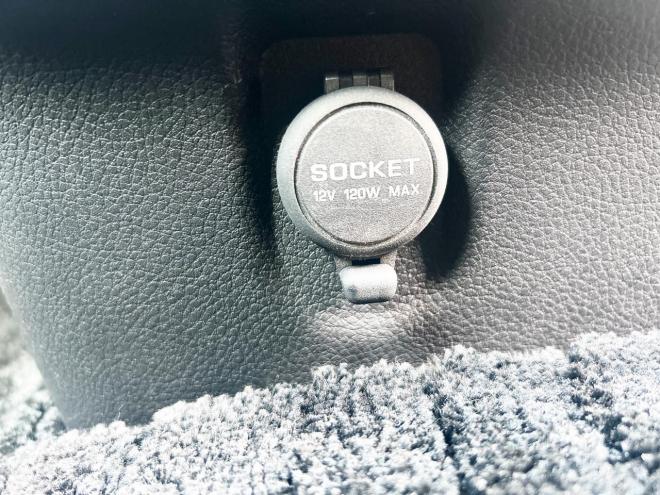 エルグランド2.5 250ハイウェイスター 4WD　 ローンが不安な方＜優遇ローン＞本州仕入　寒冷地仕様　パワースライドドア　純正ナビ 4WD