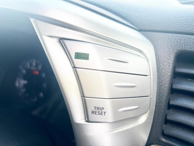 エルグランド2.5 250ハイウェイスター 4WD　 ローンが不安な方＜優遇ローン＞本州仕入　寒冷地仕様　パワースライドドア　純正ナビ 4WD