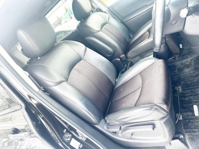 エルグランド2.5 250ハイウェイスター 4WD　 ローンが不安な方＜優遇ローン＞本州仕入　寒冷地仕様　パワースライドドア　純正ナビ 4WD