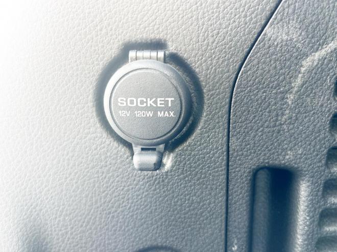 エルグランド2.5 250ハイウェイスター 4WD　 ローンが不安な方＜優遇ローン＞本州仕入　寒冷地仕様　パワースライドドア　純正ナビ 4WD