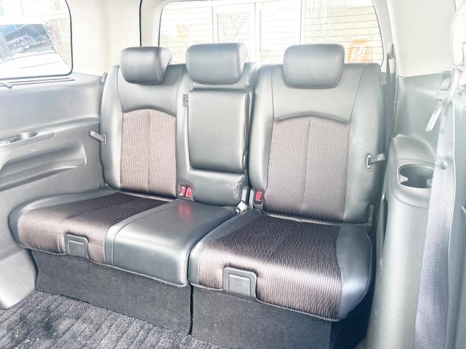 エルグランド2.5 250ハイウェイスター 4WD　 ローンが不安な方＜優遇ローン＞本州仕入　寒冷地仕様　パワースライドドア　純正ナビ 4WD