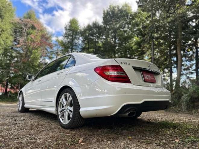 ベンツCクラス C180 アバンギャルド　クルーズコントロール　ABS　ナビTV　バックカメラ　ETC　革シート　キーレス　パワステ　パワーウィンドウ　電動シート　横滑り防止装置　盗難防止装置 正規輸入車 2WD 1800