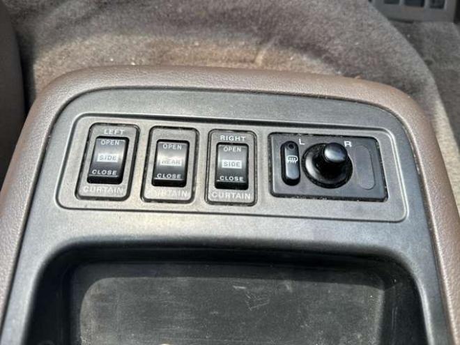 キャラバン3.0 リムジン　ワンオーナー/社外AW/クルコン/サンルーフ 2WD 3000