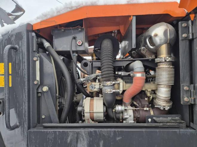 ホイールローダZW100-5B　恵庭ヤード