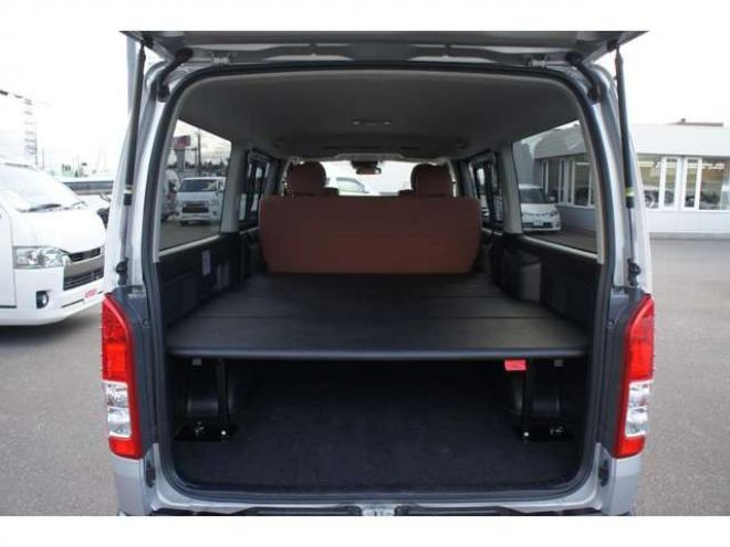 レジアスエース2.8 スーパーGL ロングボディ ディーゼルターボ 4WD　415COBRA丸目キット&CL3フロントリップ&ステージIリアスポ　415SAFARIオーバーフェンダー　ESSEXステラ16インチAW　TOYOオープンカントリーR/T　415COBRAベッドキット　寒冷地仕様　純正ETC 新品シートカバー 2800