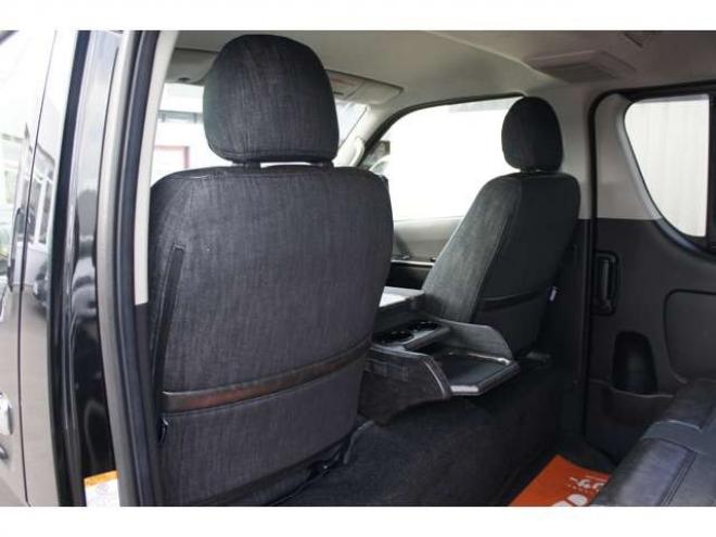 レジアスエース2.8 スーパーGL ダークプライム ロングボディ ディーゼルターボ 4WD　415COBRAコンプリート車両　ファントムヘッドライトシステム&ファントムゴールド18インチホイール&フェイスリフトキット&フルエアロ&フローティングリップ&ローフォルムフェンダー　玄武2インチダウンブロック 2800