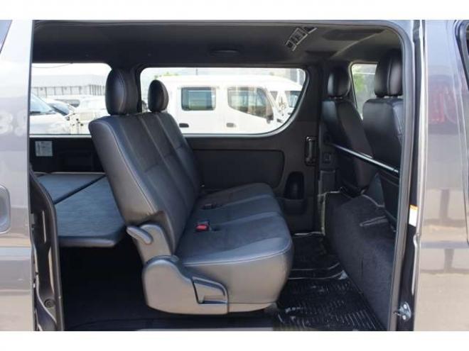 ハイエースバン2.8 スーパーGL ダークプライムII ロングボディ ディーゼルターボ 4WD　415COBRA　クリーンルック3 Fスポイラー&BY2Neoボンネット&ステージ2ルーフスポイラー&バッドラッカー17インチAW&フラットベッドキット　ヨコハマPARADA215/60R17　両側パワースライドドア　デジタルインナー 2800