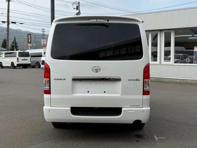 ハイエースバン2.8 スーパーGL ダークプライムII ロングボディ ディーゼルターボ 4WD　寒冷地仕様 ワンオーナー パノラミックビューモニター デジタルインナーミラー 415COBRA CL-3フロントリップ CL-2サイドステップ　CL-ステップリアバンパー　ステージ2　バッドラッカー18インチアルミ　トーヨーH30 2800