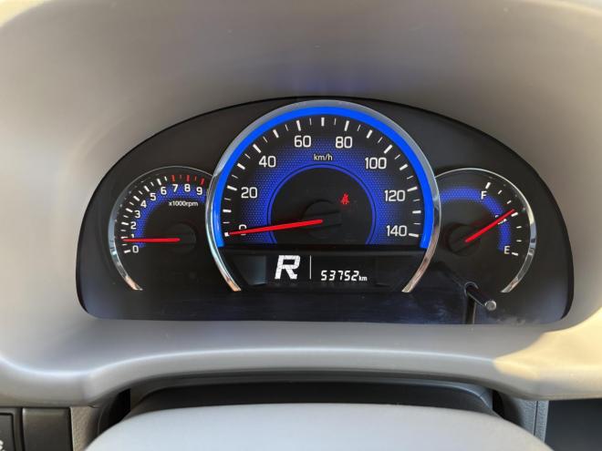 NV100クリッパーNV100クリッハ゜ー 4WD GX TURBO  high roof 寒冷地仕様　リアヒーター　ブレーキアシスト　TURBO Bluetoothフルセグナビ　バックカメラ　アルミ　バイザー　キーレス　エンジンオイル交換　ATF交換　スタットレス付　全磨き済 4WD 660 5Dr