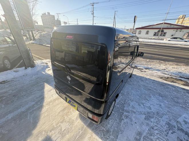 NV100クリッパーNV100クリッハ゜ー 4WD GX TURBO  high roof 寒冷地仕様　リアヒーター　ブレーキアシスト　TURBO Bluetoothフルセグナビ　バックカメラ　アルミ　バイザー　キーレス　エンジンオイル交換　ATF交換　スタットレス付　全磨き済 4WD 660 5Dr