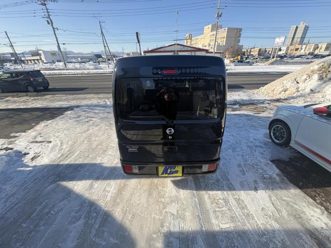 NV100クリッパーNV100クリッハ゜ー 4WD GX TURBO  high roof 寒冷地仕様　リアヒーター　ブレーキアシスト　TURBO Bluetoothフルセグナビ　バックカメラ　アルミ　バイザー　キーレス　エンジンオイル交換　ATF交換　スタットレス付　全磨き済 4WD 660 5Dr