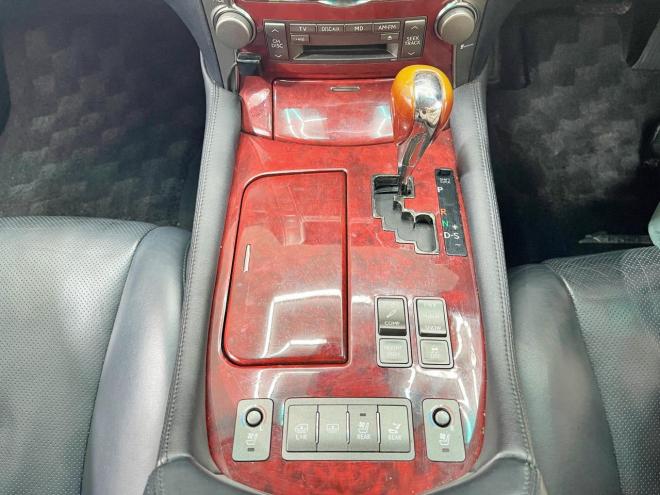 レクサス600hバージョンU Iパッケージ 4WD 5年保証 サンルーフ ナビ Bカメラ ETC 寒冷地仕様 禁煙 修復歴無