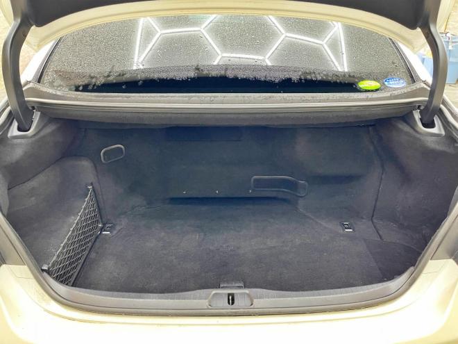 レクサス600hバージョンU Iパッケージ 4WD 5年保証 サンルーフ ナビ Bカメラ ETC 寒冷地仕様 禁煙 修復歴無