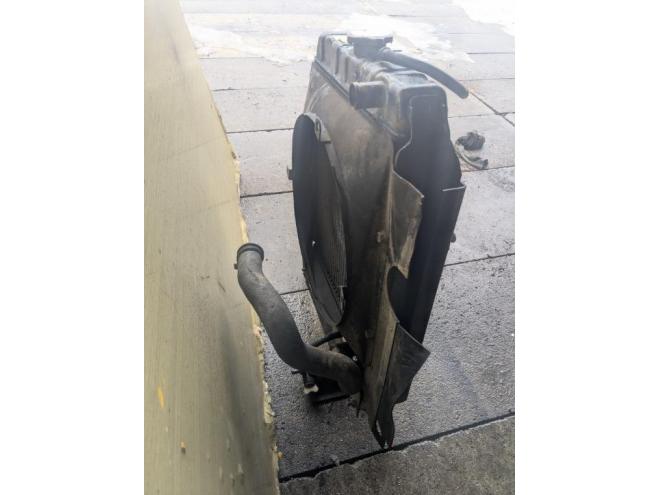 除雪機パーツ　ラジエター中古　ヤンマーYSR3000