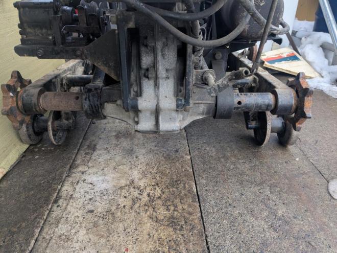 除雪機パーツ　ミッション　ヤンマーYSR3000 30馬力 使用時間714H