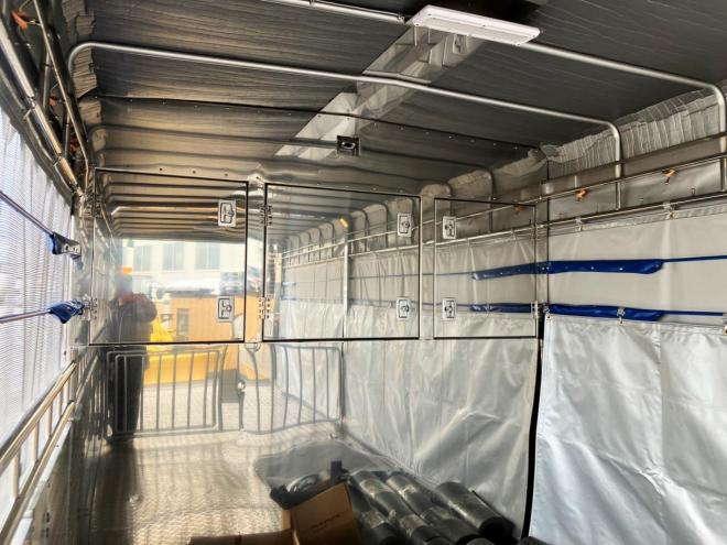 レンジャープロ未使用　ワイド増t　家畜運搬車　中型トラック　nlt